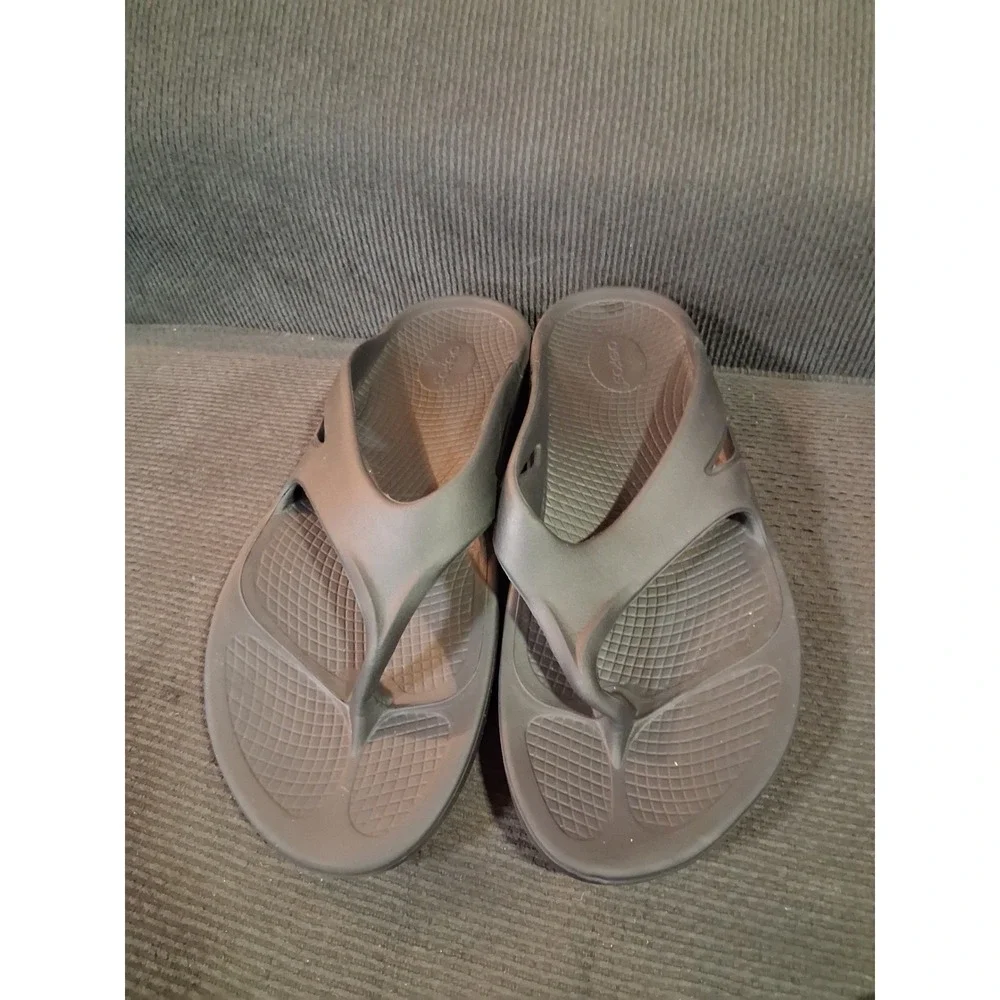 OOFOS OOriginal Recovery Sandals Mens 13 Black Thong Flip Flops OOfoam EU 46